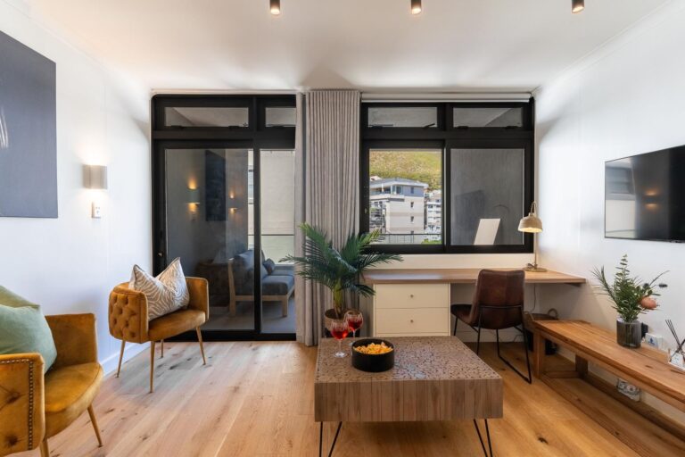 Jade Views Apt8