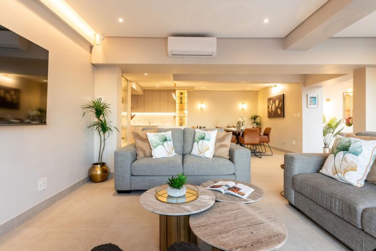 Lisburn on Clifton Villa28