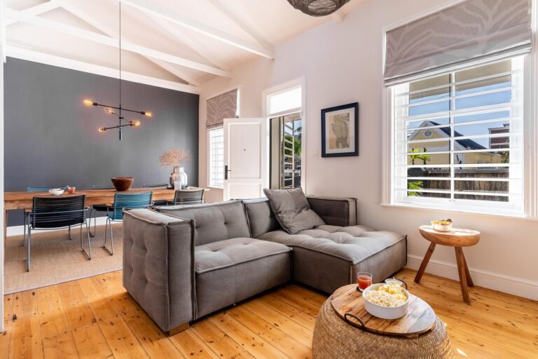 No 16 Sea Point12