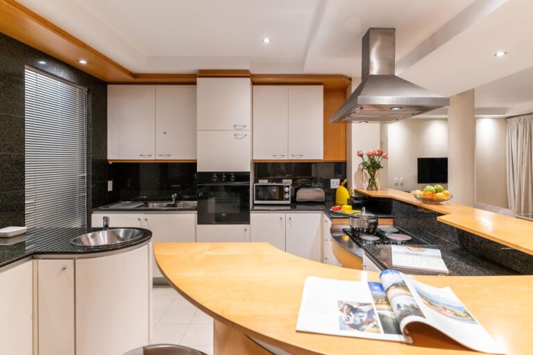 SUNSET AZURE APARTMENT (18)