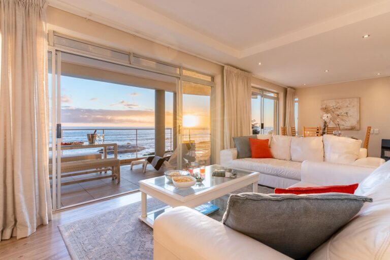 SUNSET AZURE STUDIO (12)