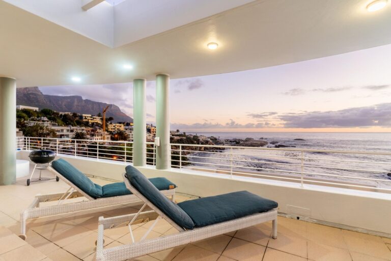 SUNSET AZURE VILLA (17)