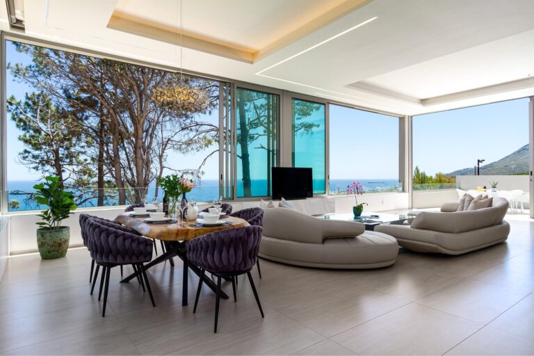 The Glasshouse12
