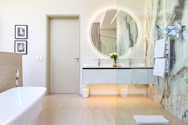 The Glasshouse44