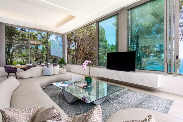 The Glasshouse6
