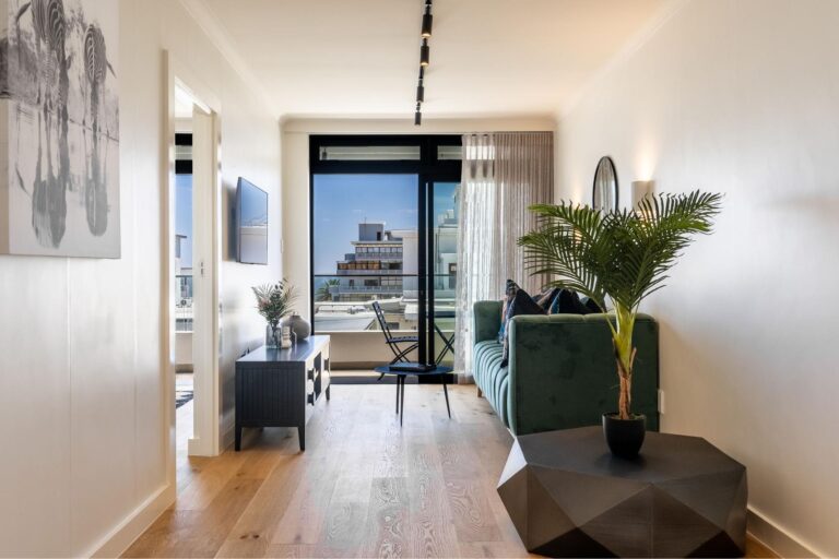 Topaz Views Apt17