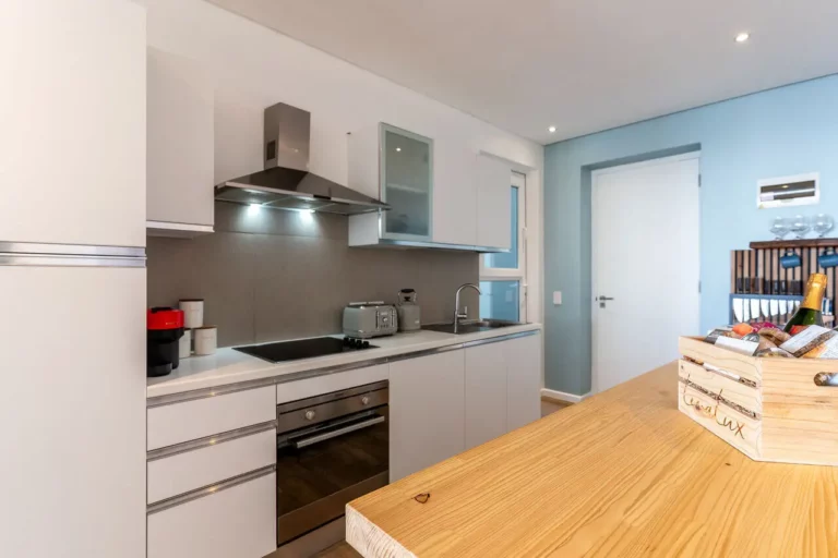Thabisa-Kitchen-Apartment-2