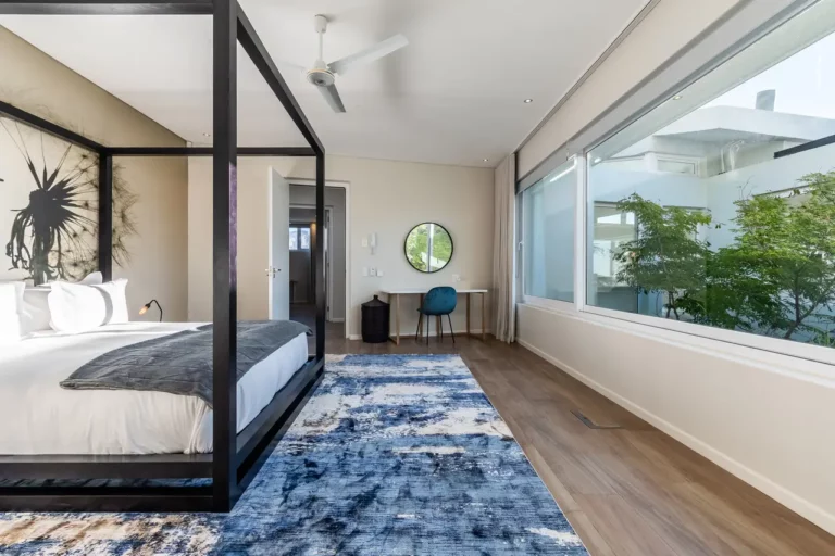 Thabisa-penthouse-Bedroom-Master3