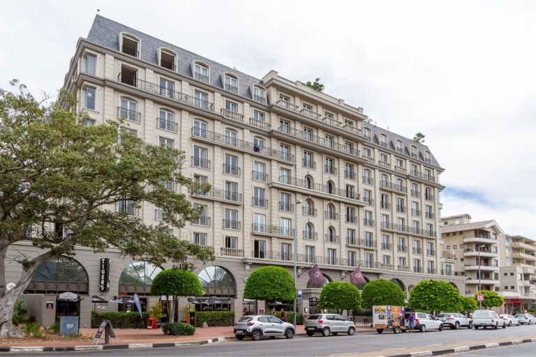 LUXURY CAPE ROYAL (11)
