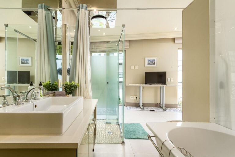 LUXURY CAPE ROYAL (14)