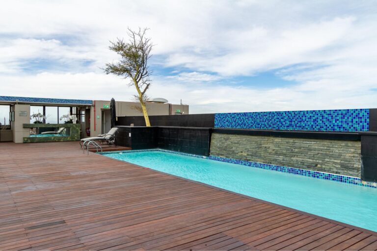 LUXURY CAPE ROYAL (6)