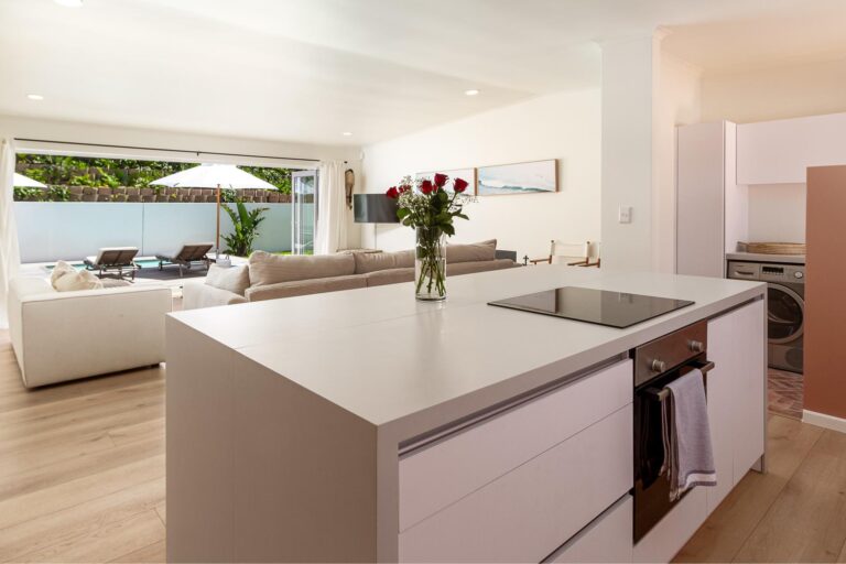 MALIBU COTTAGE- HOUT BAY (12)