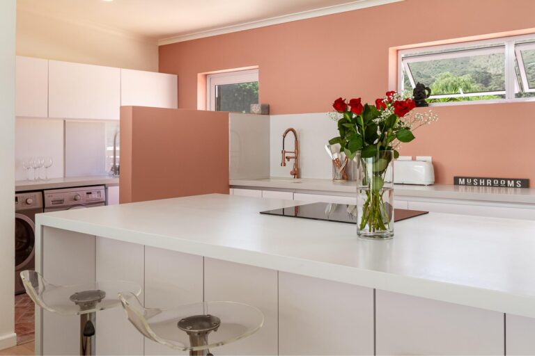 MALIBU COTTAGE- HOUT BAY (16)