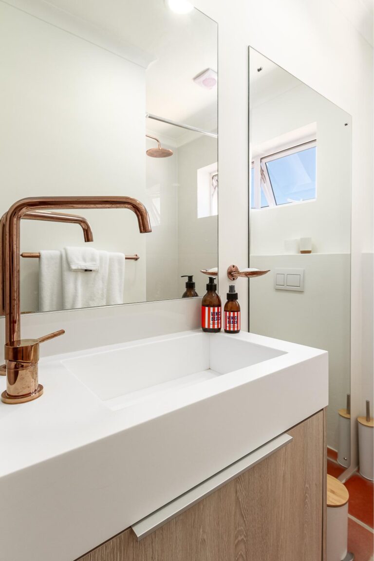 MALIBU COTTAGE- HOUT BAY (32)