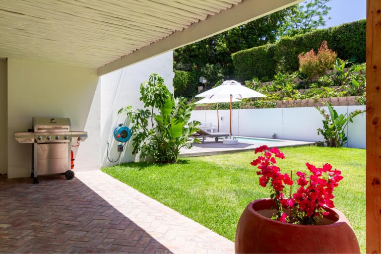MALIBU COTTAGE- HOUT BAY (44)