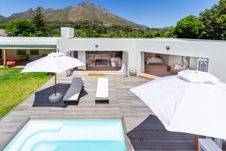 MALIBU COTTAGE- HOUT BAY (50)