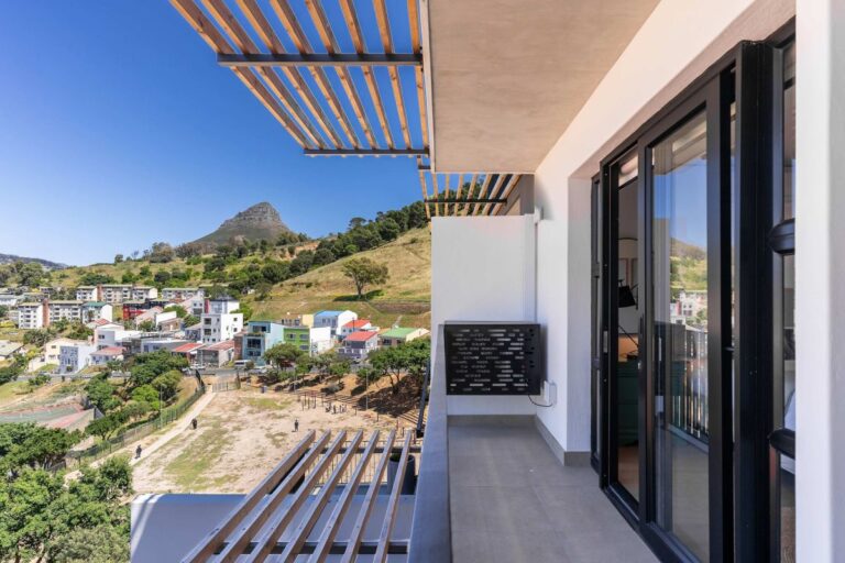 TABLE MOUNTAIN MAJESTY (19)