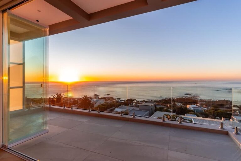 THE SUMMIT AT CAMPS BAY (21)