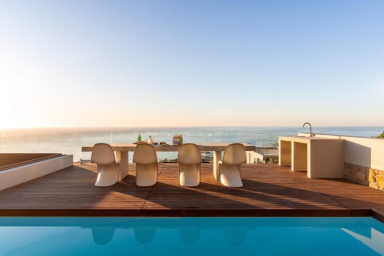 THE SUMMIT AT CAMPS BAY (3)
