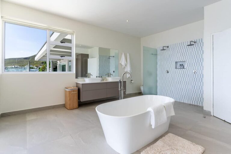 THE SUMMIT AT CAMPS BAY (36)