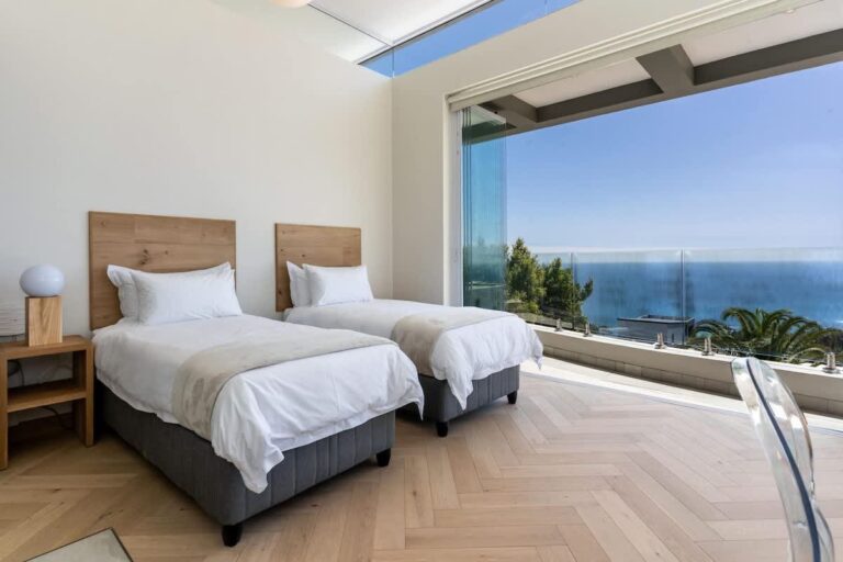 THE SUMMIT AT CAMPS BAY (45)