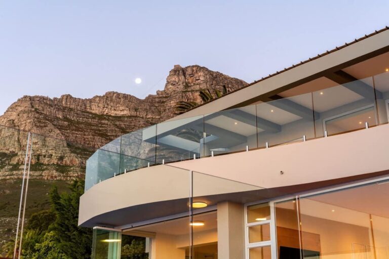 THE SUMMIT AT CAMPS BAY (47)