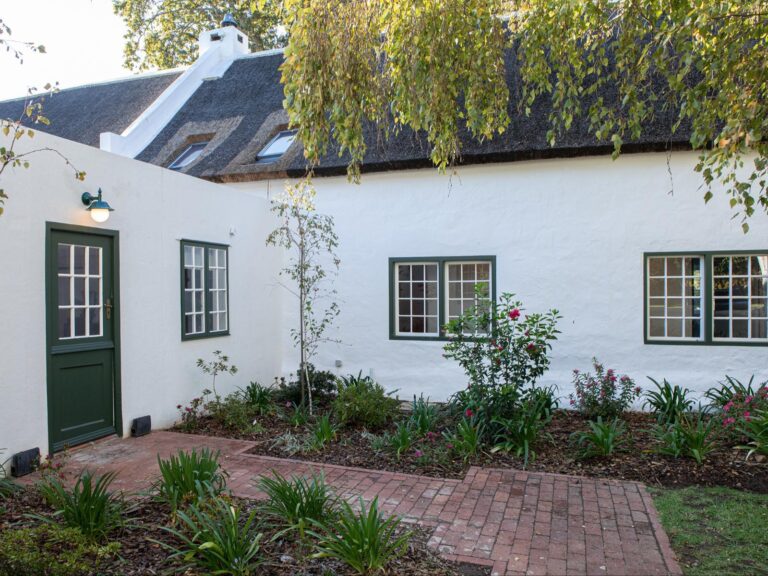 Manor House (20)