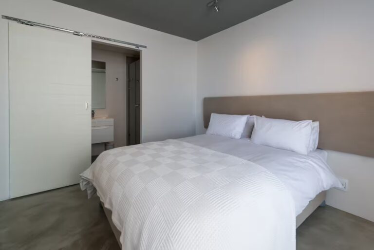SUNSET VILLA- UNIT 3 (18)