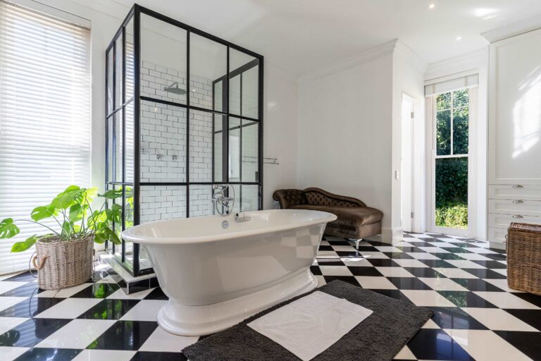 Gatsby Noir Villa (21)