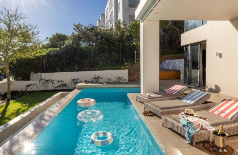 Pool - Pic 2