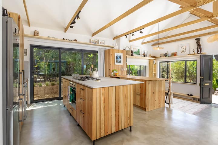 Squirrell Garden House (10)