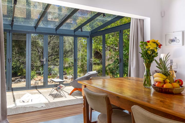 Squirrell Garden House (18)