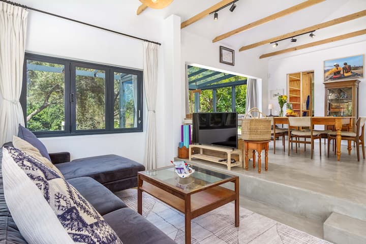 Squirrell Garden House (4)