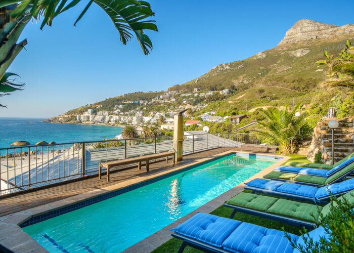 1-Poolside-with-views-of-ocean-_-lions-head-1116-2-1-1200x853