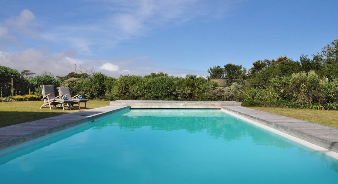 Pool - luxury Accommodation - The Meadows Villa